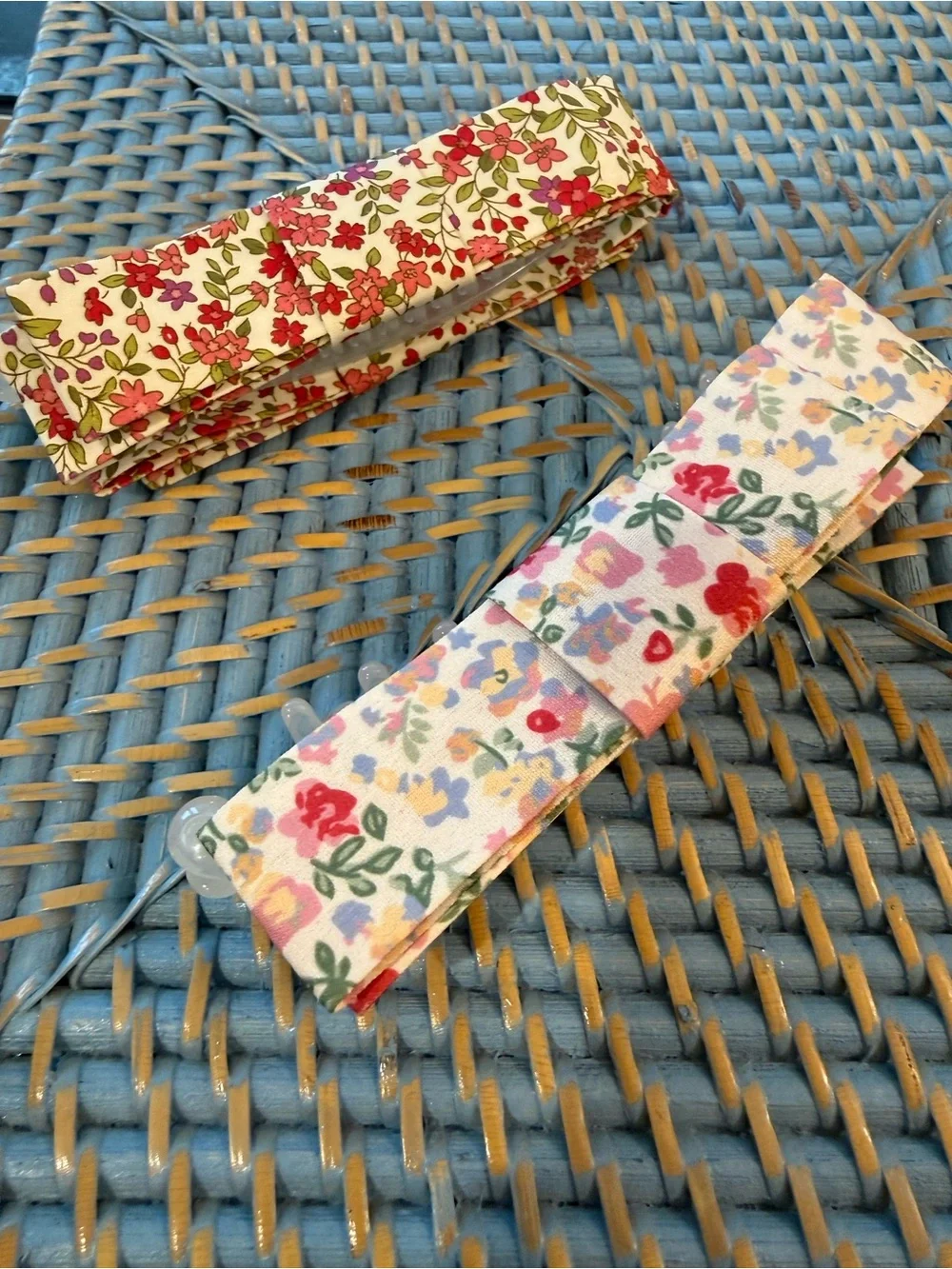 Set of 2 Banana Floral Hair Claw Clip